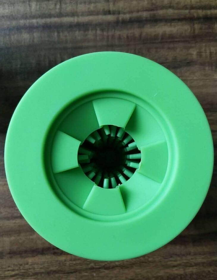 Mess-Free Paw Cleaning for Your Dog